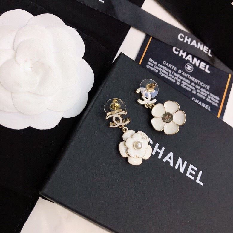 Ch**el earrings